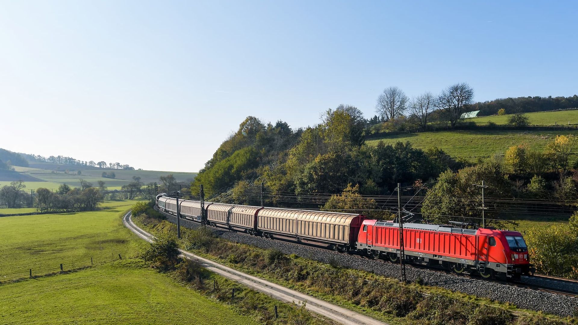 Komponententransport im Automotive RailNet