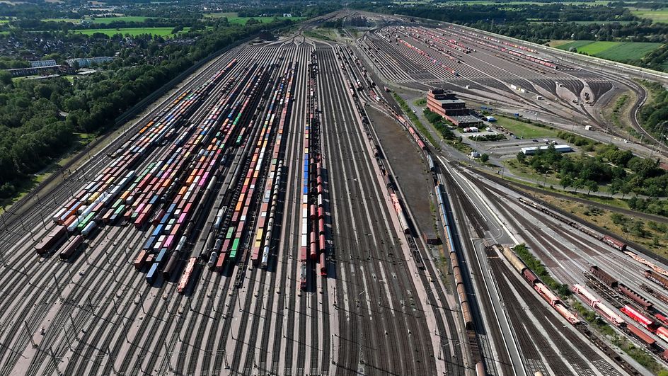 Rangierbahnhof Maschen aus der Sicht von oben. 